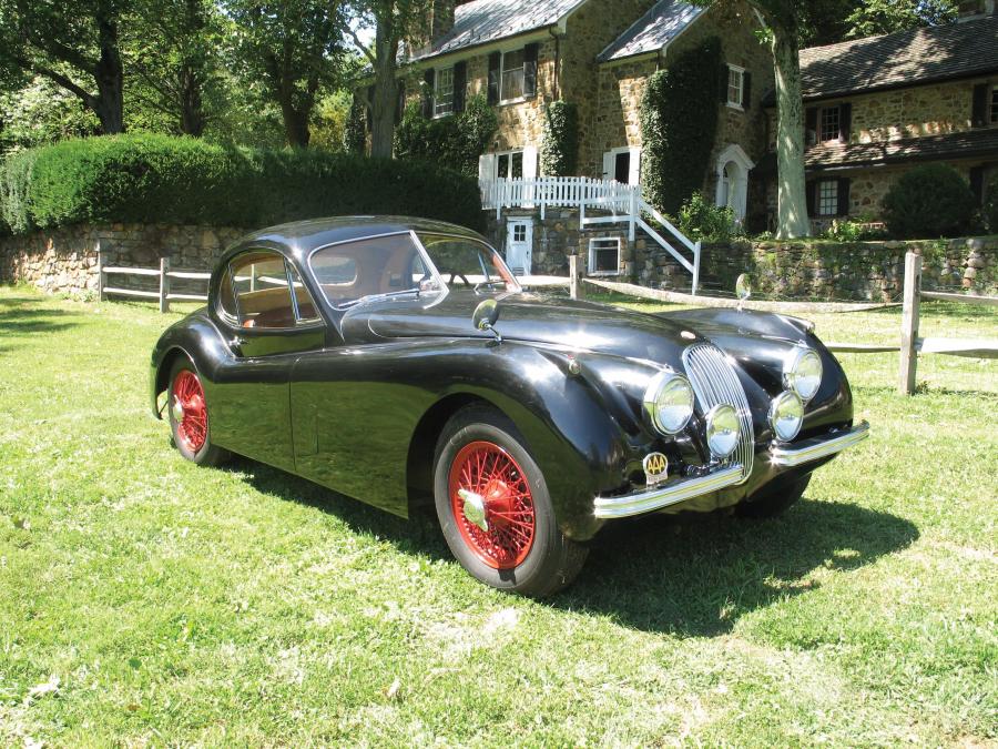  Jaguar XK120SE Fixed Head Coupe 1952 года  (фото 1 из 5)